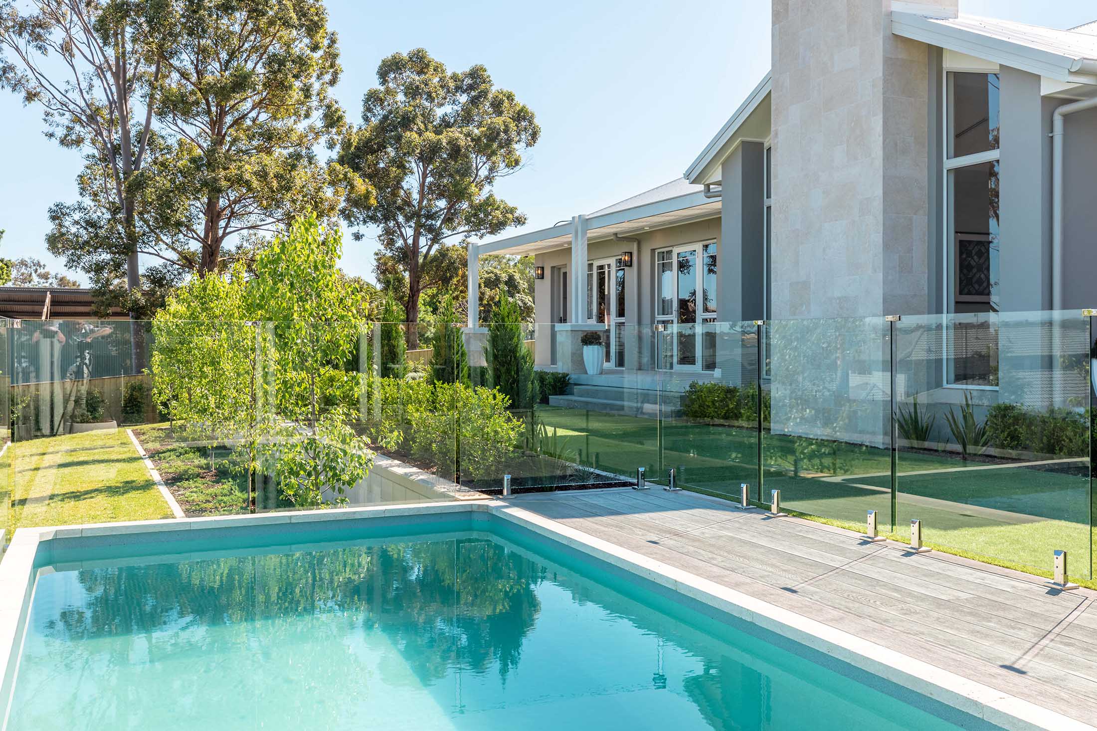 Plungie Max concrete plunge pool 20ft x 10ft