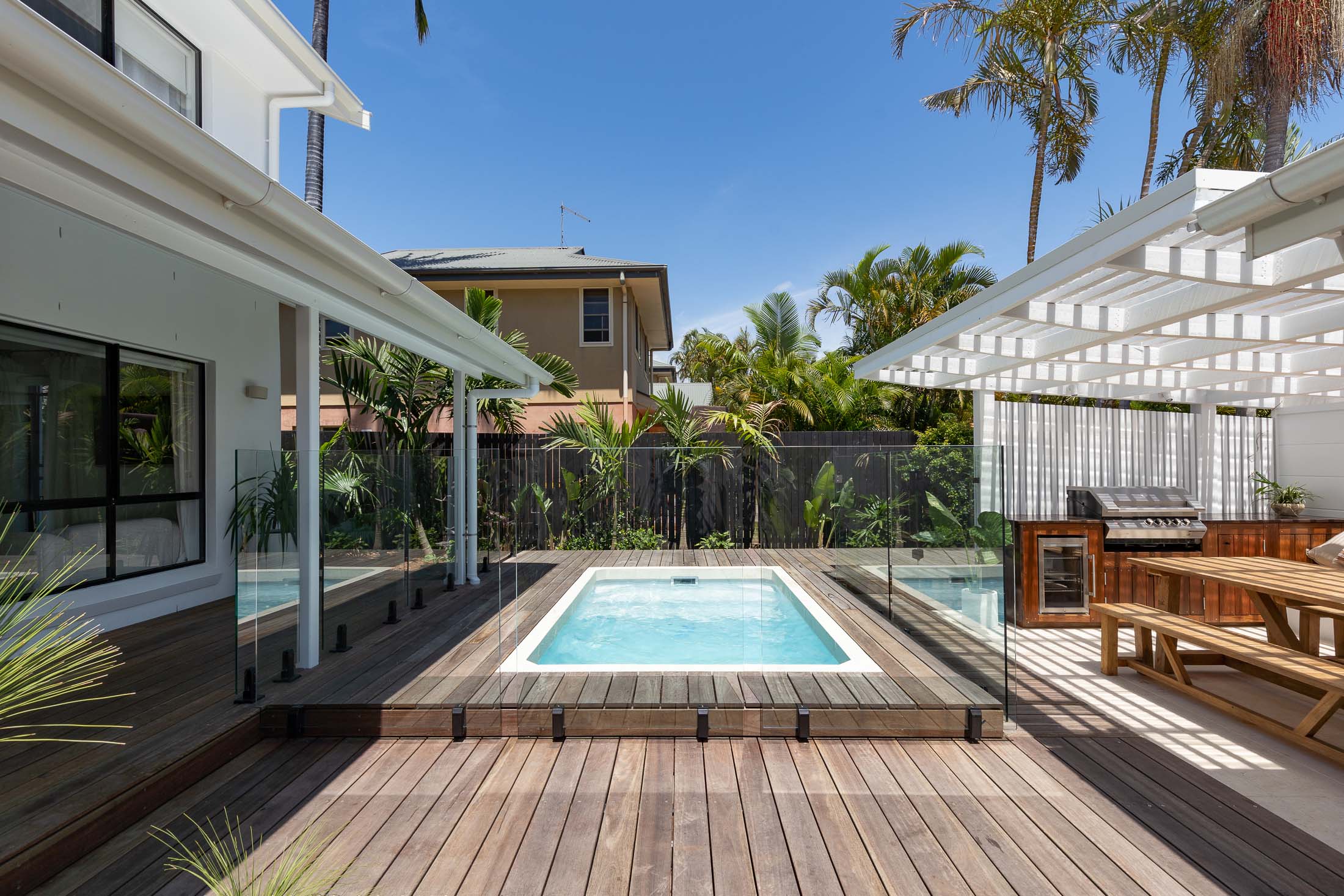 12ft x 7ft Plungie Studio Concrete Plunge Pool in Kona Coast